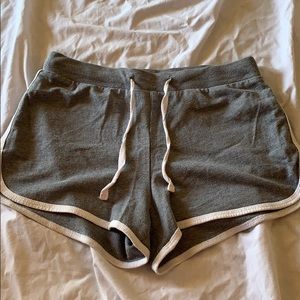 Exercise shorts